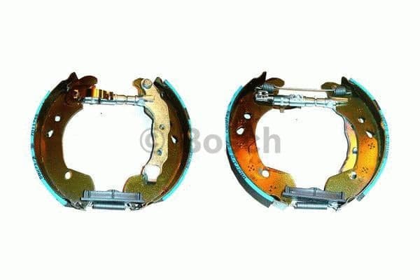 BOSCH Jeu de mâchoires de frein BOSC0 204 114 626