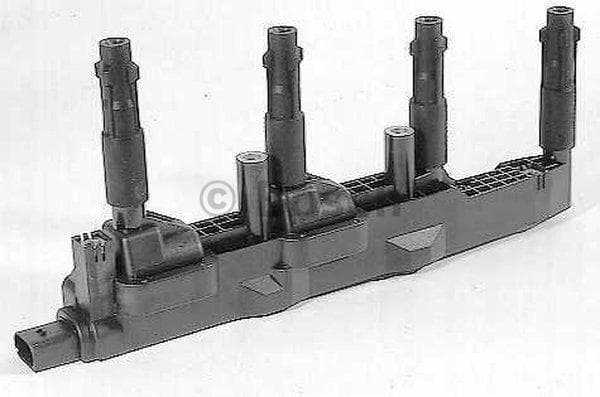 BOSCH Bobine allumage 0221503033 pour systeme allumage piece moteur auto